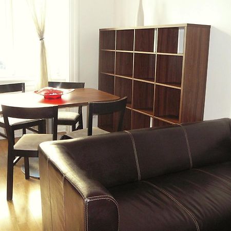 Lion Apartments Medena, Big Size, High Ceilings 布拉迪斯拉发 外观 照片