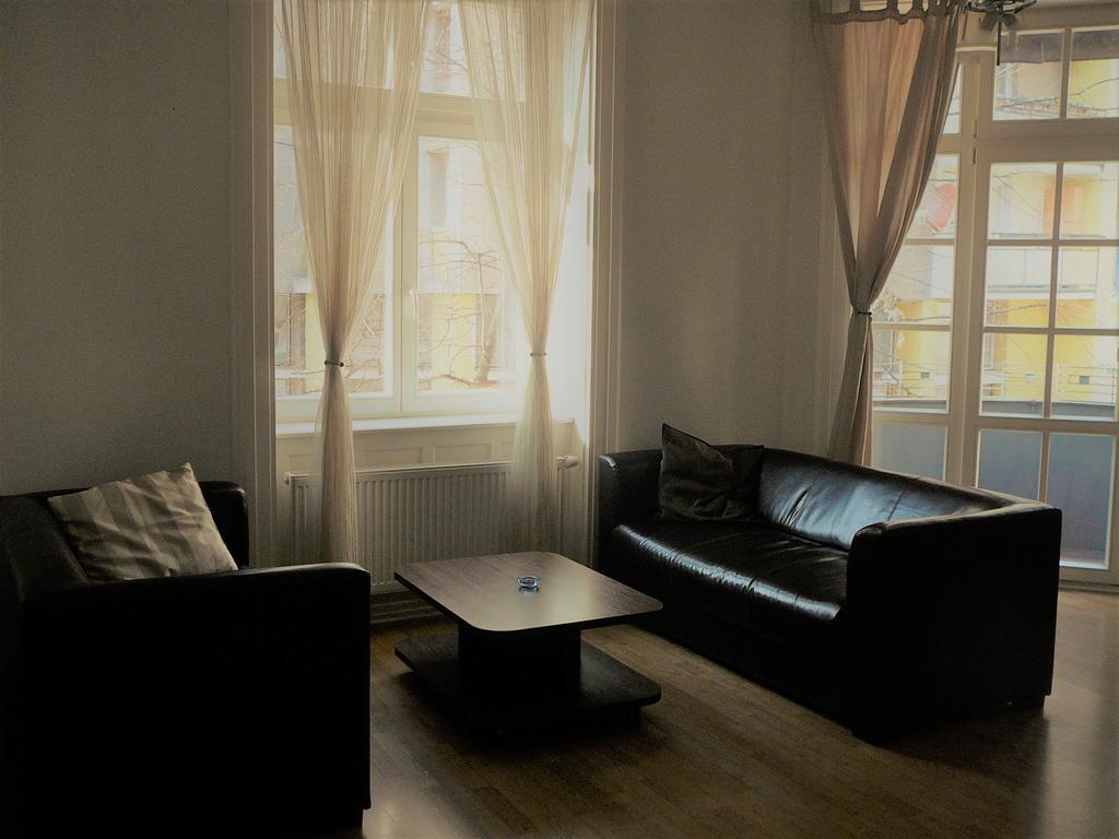 Lion Apartments Medena, Big Size, High Ceilings 布拉迪斯拉发 外观 照片